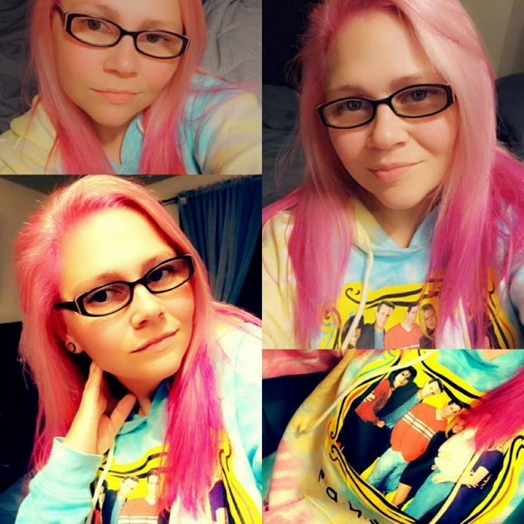 Meet your Posher, Nicola - Picture 2 of 2